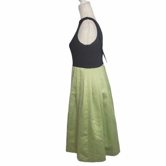 VINTAGE 80s does 50s dress Cache fit and flare green and black M - Picture 2 of 12